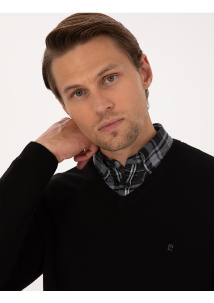 Erkek Siyah Slim Fit V Yaka Basic Triko Kazak 50314190-VR046 fiyatları