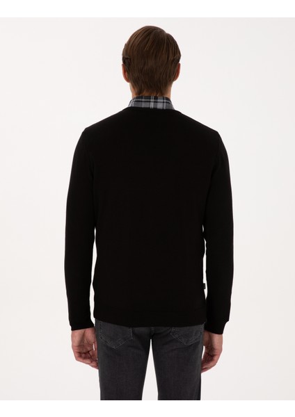 Erkek Siyah Slim Fit V Yaka Basic Triko Kazak 50314190-VR046 indirimleri