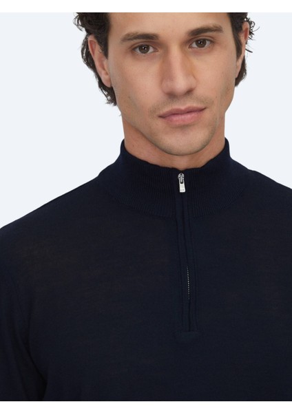 Lacivert Bato Yaka Jakarlı Yün Karışımlı Triko Kazak fırsatları