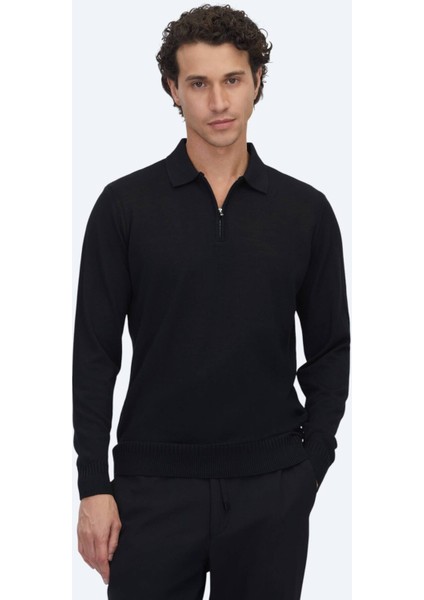 Siyah Polo Yaka Jakarlı Yün Karışımlı Triko Kazak