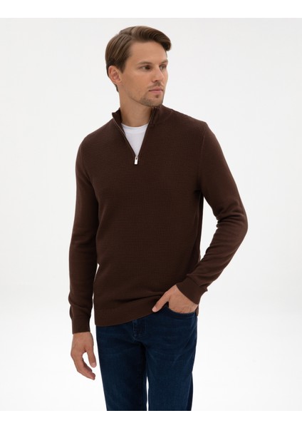 Erkek Kahverengi Slim Fit Dik Yaka Fermuarlı Triko Kazak 50317397-VR029 modelleri