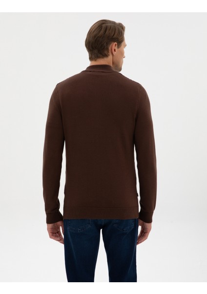 Erkek Kahverengi Slim Fit Dik Yaka Fermuarlı Triko Kazak 50317397-VR029 indirimleri