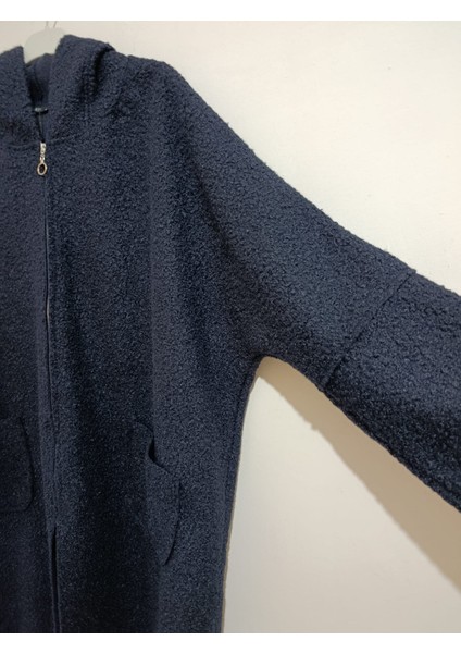 Üstün Kalite, Battal Seri Kışlık, Kapüşonlu Buklet Kaban modelleri