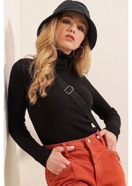 Fitilli Balıkcı Yaka Bayan Kazak