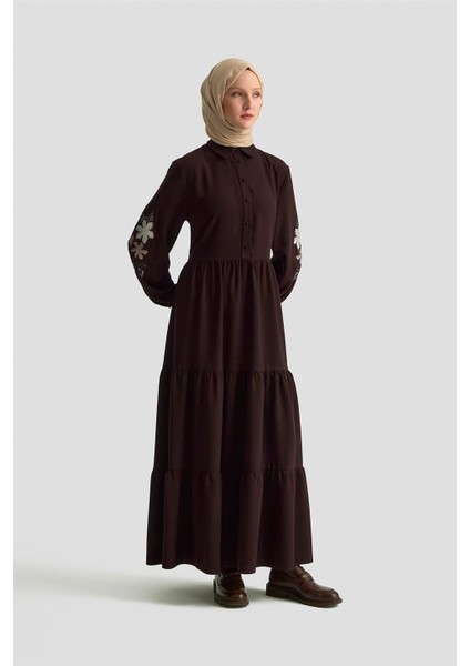Nakışlı Katlı Elbise 25KD1121 Kahverengi
