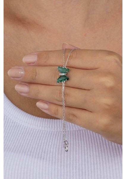 Yeşil Taşlı Kelebek Gümüş Bileklik modelleri