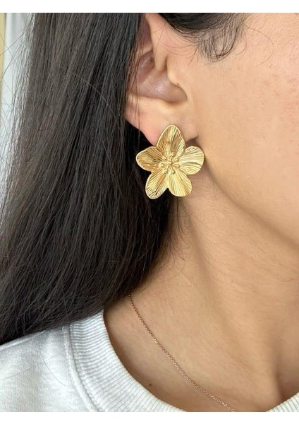 Çelik Gold Çiçek Model Küpe
