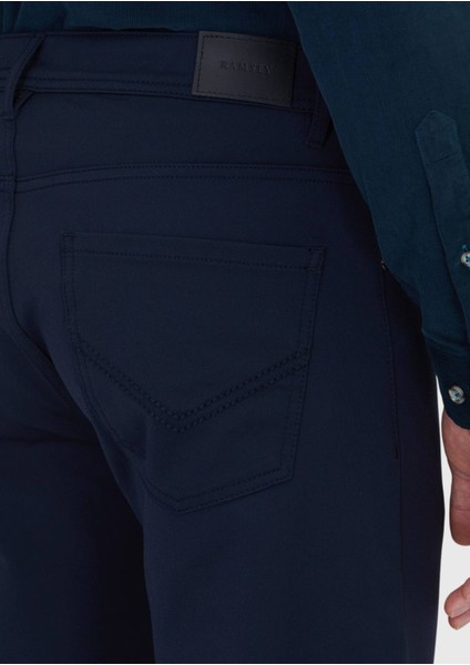 Lacivert Düz Örme Slim Fit Casual Pantolon fırsatları