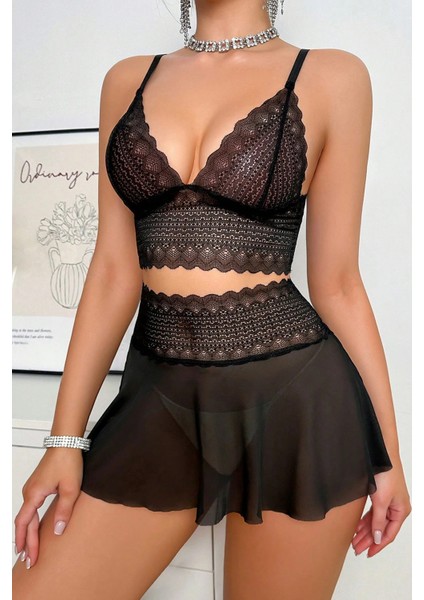 Kadın Siyah Dantel ve Tül Detaylı Etekli Şık Gecelik Takımı