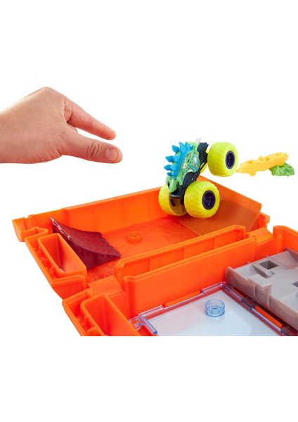 HXT04 Hot Wheels Monster Trucks Taşınabilir Oyun Seti modelleri