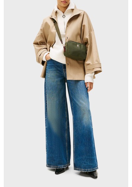 Logolu Çıkarılabilir Askılı Mini Çanta Bayan Çanta AW0AW17704 Mt1 fiyatları