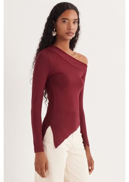 Kadın Standart Fit Asimetrik Yaka Viskon Bordo Bluz indirimleri