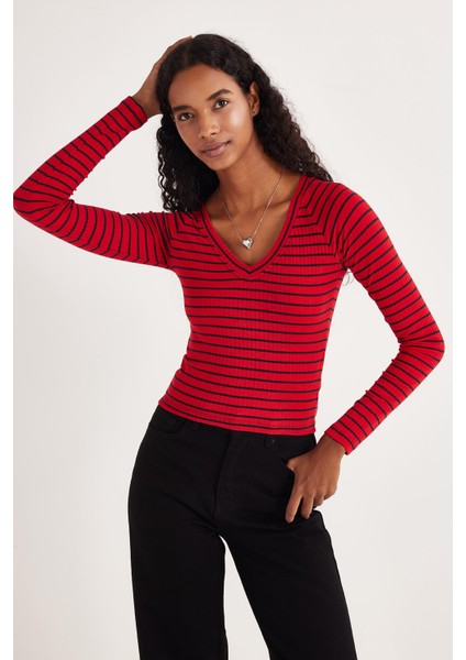 Kadın Slim Fit Dar Kesim Çizgili Uzun Kollu Geniş Yaka Bluz