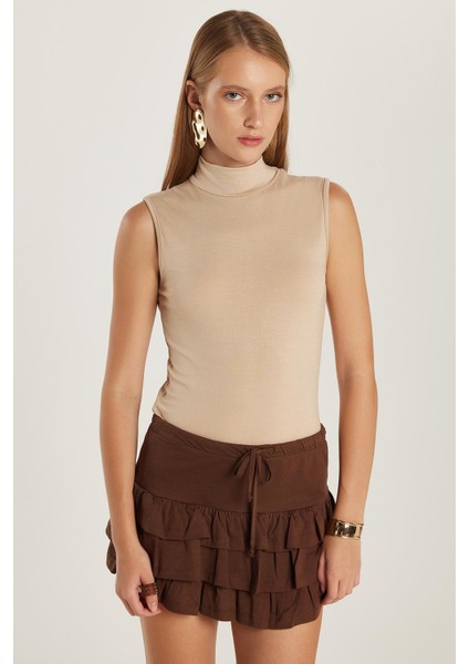 Kadın 4'lü Paket Beyaz-Lacivert-Bej-Siyah Regular Fit Viskon Kumaş Balıkçı Yaka Sıfır Kol Bluz fırsatları