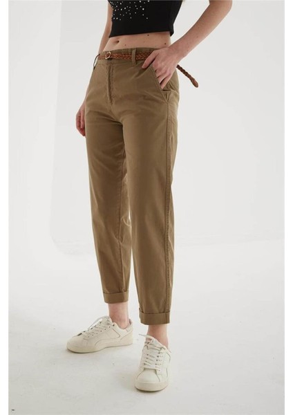 Fashıon Frıends Kadın Kemerli Pantolon 25Y0107K1 modelleri