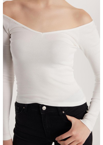 Kadın Modal Kumaş Slim Fit Dar Kesim Uzun Kollu Kayık Yaka Ekru Bluz fiyatları