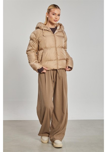 Kadın Kapüşonlu Şişme Mont - Taş Rengi fiyatları