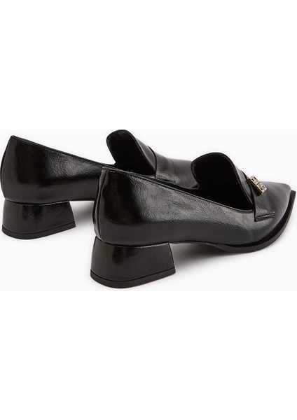 Jaklin Siyah Sivri Burunlu Alçak Topuklu Kadın Ayakkabı indirimleri