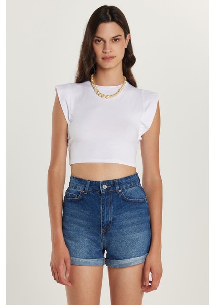 Kadın Slim Fit Dar Kesim Sıfır Kollu Bisiklet Yaka Beyaz Bluz fırsatları