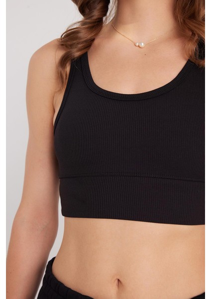 Kadın Slim Fit Dar Kesim Askılı Kare Yaka Siyah Crop modelleri