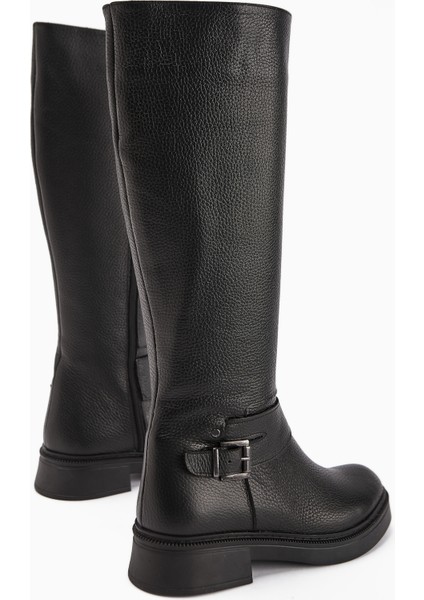 Penda Hakiki Deri Siyah Toka Detaylı Kadın Fermuarlı Çizme indirimleri