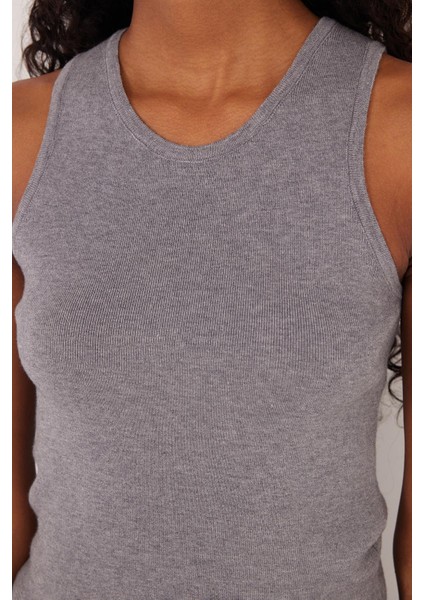 Kadın Slim Fit Düz Geniş Yaka Gri Body Atlet modelleri