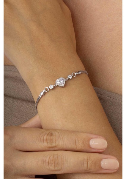 Rodyum Kaplama Kalp Gümüş Su Yolu Bileklik