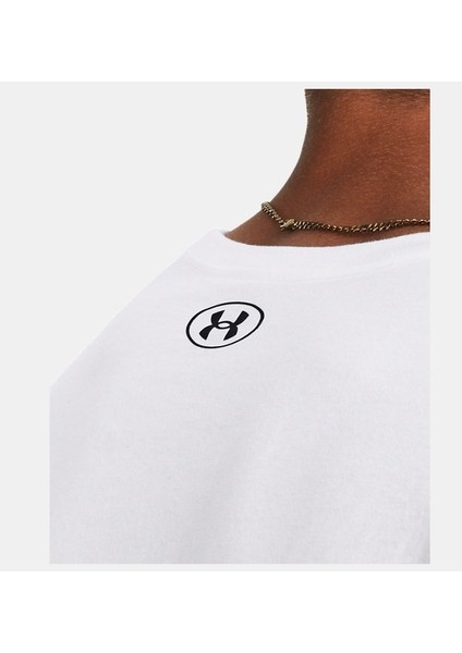 Erkek Ua Camo Chest Stripe Kısa Kollu T-Shirt 1376830-100 modelleri