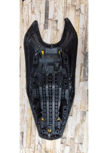 Cr1 Koltuk Orijinal (TITANIUM220) fırsatları