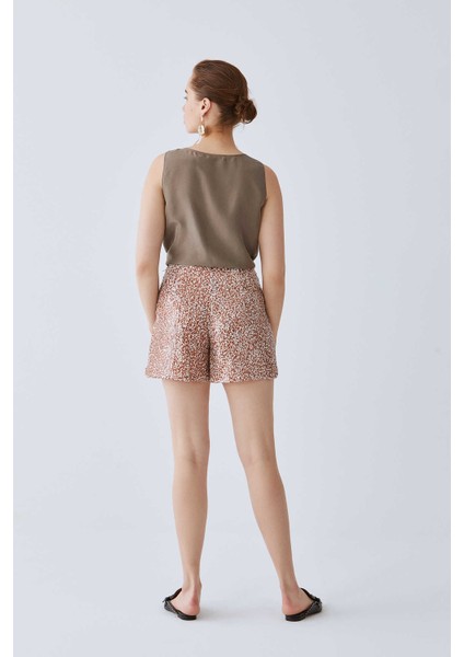 Pullu Rengi Kadın Mini Şort Karamel K2012607_045 modelleri
