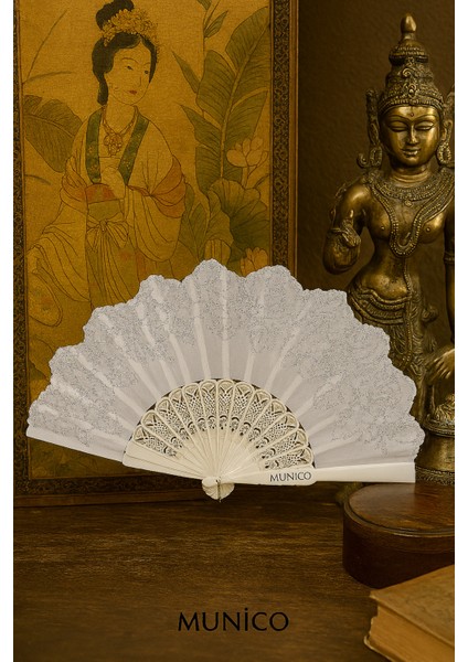 12 Adet Romantik El Yelpazesi Düğün ve Nişan Fotoğraflarında Estetik Tamamlayıcı Beyaz Dantel Tema