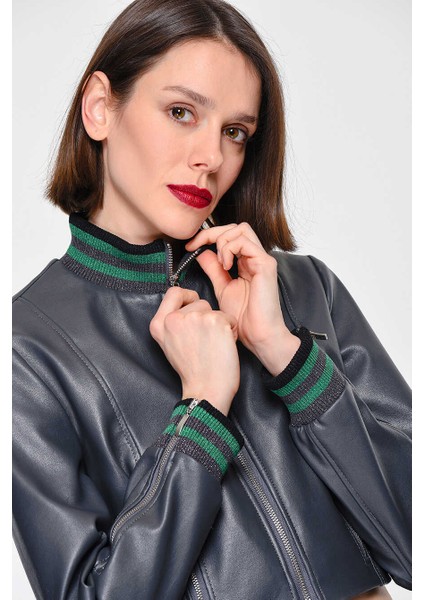 Yaka Ve Kol Lastik Detaylı Kadın Ceket Gri K1916043_004 modelleri