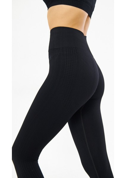 Walt Yuvarlak Yaka Slim Fit Siyah Renk Tayt Takım indirimleri