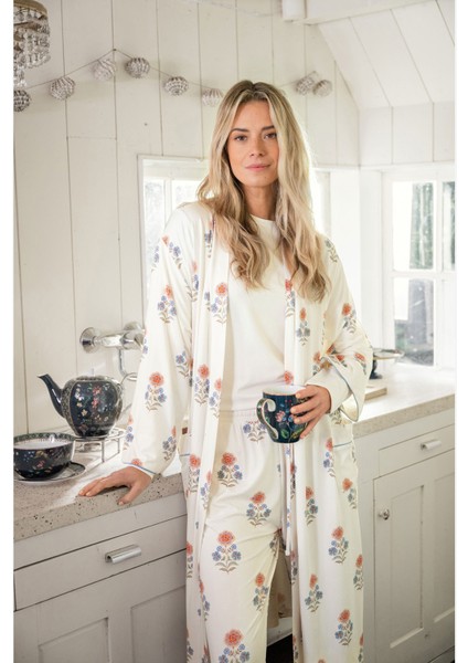 Naomi Beyaz Viscose Kimono modelleri