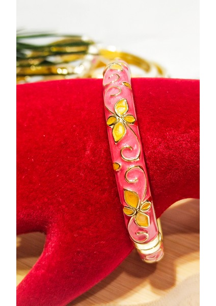 Mineli Kelepçeli Sedefli Bileklik fiyatları