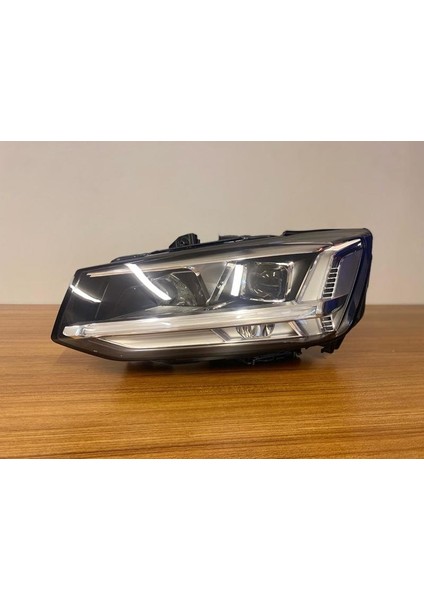 FAR KOMPLE SOL LEDLİ BEYİNLİ AUDI Q2 2016 81A941773