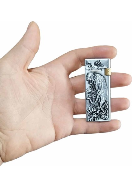 Kabartmalı Kaplan Motifli Metal Gazlı Çakmak 1 Adet fırsatları