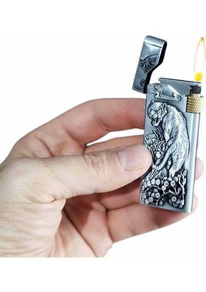 Kabartmalı Kaplan Motifli Metal Gazlı Çakmak 1 Adet