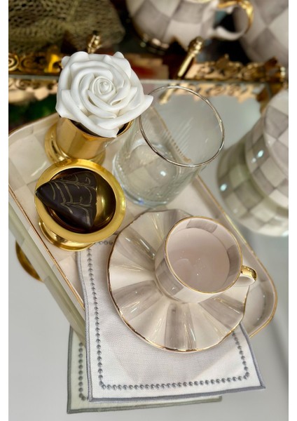 Damalı Gri Dikdörtgen Sunum Tepsi fırsatları