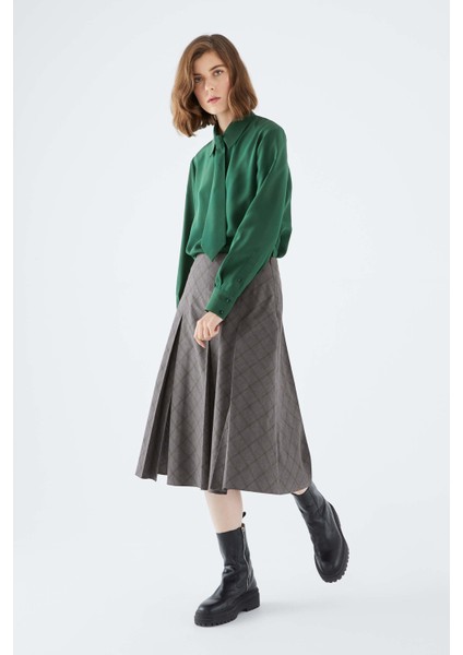 Ekoseli Yırtmaç Detaylı Kadın Etek Standart Renk K2115047_089 fiyatları