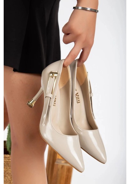 Lesia Bej Rugan Topuklu Ayakkabı fiyatları