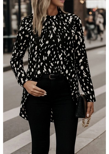 Kadın Uzun Kollu Yarı Balıkçı Yaka Desenli Dokuma Bluz