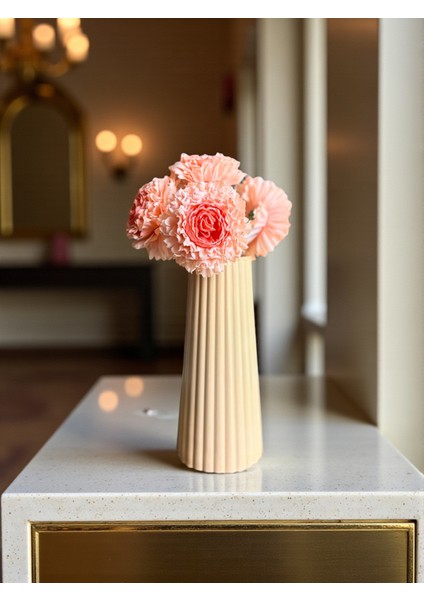 Modern Dekoratif Beton Vazo ve 5’li Yapay Krizantem Çiçek Seti + Kedi Biblo, Şık Ev ve Ofis Dekoru fırsatları