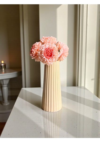 Modern Dekoratif Beton Vazo ve 5’li Yapay Krizantem Çiçek Seti + Kedi Biblo, Şık Ev ve Ofis Dekoru