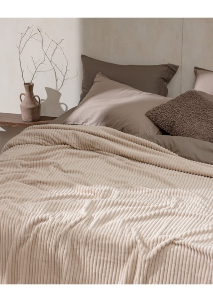 Corbeau Tek Kişilik Welsoft Düz Battaniye - Bej fiyatları