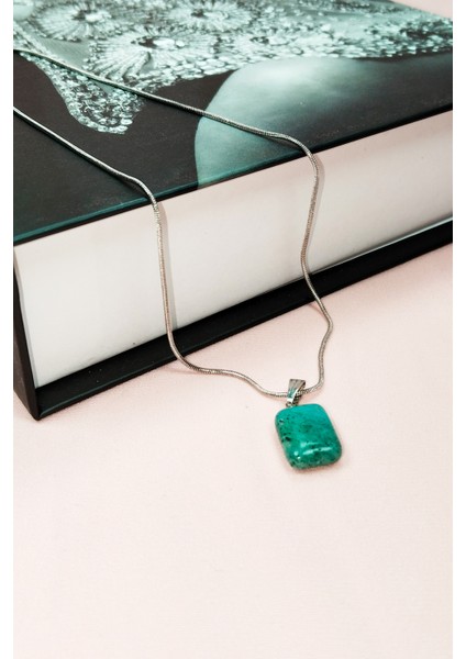 Apatit Doğal Taşı Zincirli El Yapımı Kolye Uç: 2 cm Zincir: 20 cm Kutulu modelleri