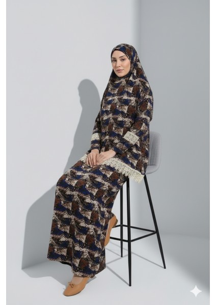 Şal Desen Başörtülü ve Etekli Şık Kadın Namaz Elbisesi fiyatları
