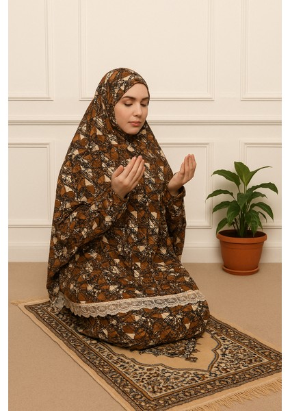 Şal Desen Başörtülü ve Etekli Şık Kadın Namaz Elbisesi fiyatları