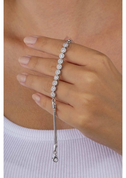 Rodyum Kaplama Yuvarlak Taşlı Gümüş Bileklik modelleri