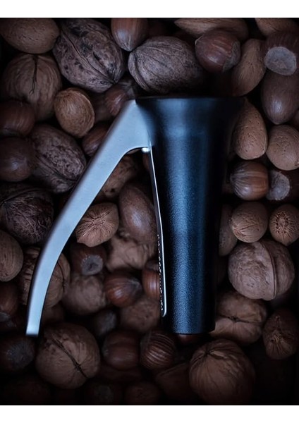 Fındıkkıran, Siyah indirimleri